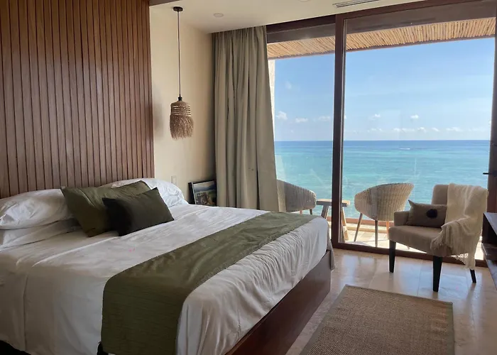 Kaoba Oceanfront Residences *