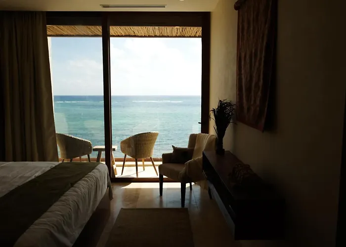 Kaoba Oceanfront Residences Apartment