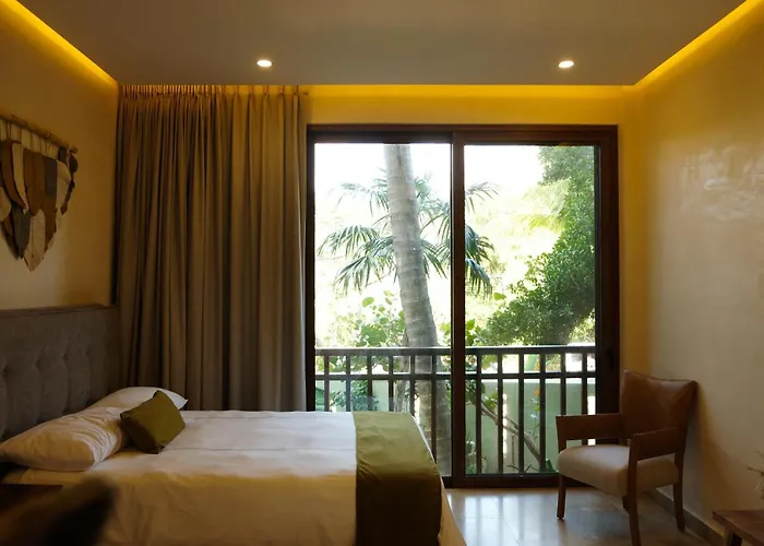 Kaoba Oceanfront Residences *